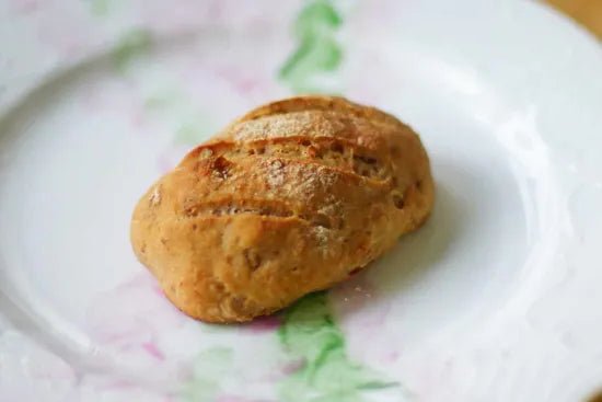 いちじくと胡桃の竜源米ブレッド（グルテンフリー) - Andromeda Ethiopia Coffee Online shop